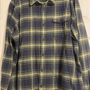 Patagonia Blue and Green Plaid Casual Shirt